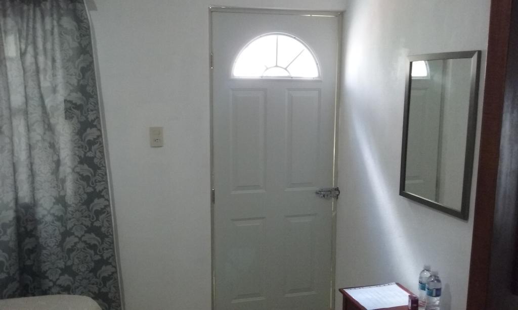 Room In Cancun Stadium Exterior foto